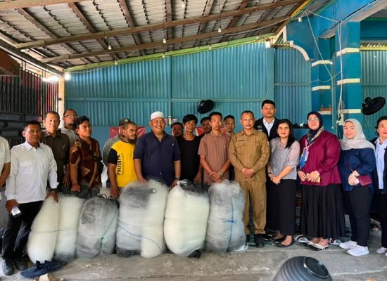 Pemko Tanjungbalai Terima 292 Unit Alat Tangkap Ikan dari Pemprovsu untuk KUB Nelayan Teluk Nibung