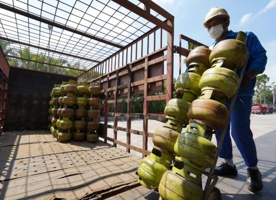 Pertamina Gelar Pasar Murah LPG 3 Kg di Nias, Tambahan Penyaluran Capai 21.280 Tabung