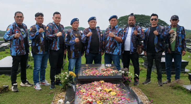 HUT ke-57 IPK, Sartoto Barus Pimpin Ziarah ke Makam Pendiri IPK Olo Panggabean