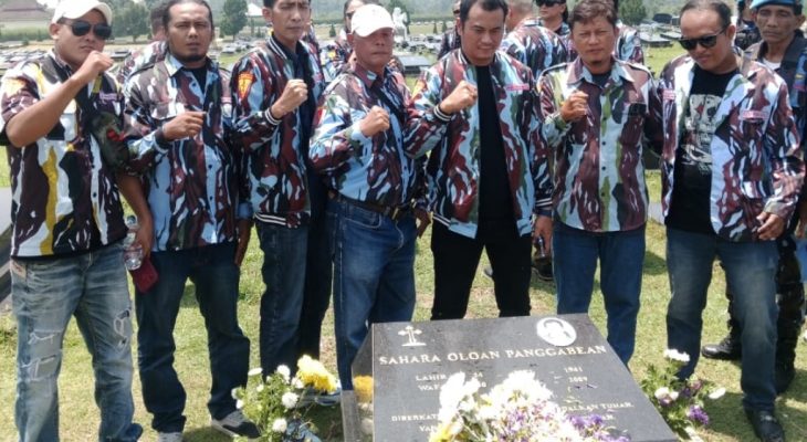 Ziarah ke Makam Olo Panggabean, Donald Panggabean Tegaskan Pentingnya Soliditas Kader IPK