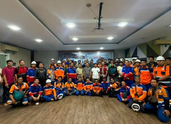 Cegah Kecelakaan di Area Pelabuhan, PMT Edukasi 390 Pekerja tentang Bahaya Blind Spot