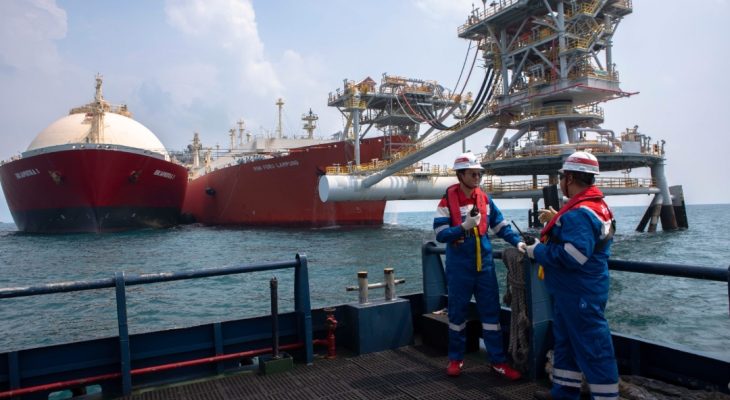 Strategi Perluas Pasar Gas Bumi, Direktur Komersial PGN Raih Best CMO Award 2026