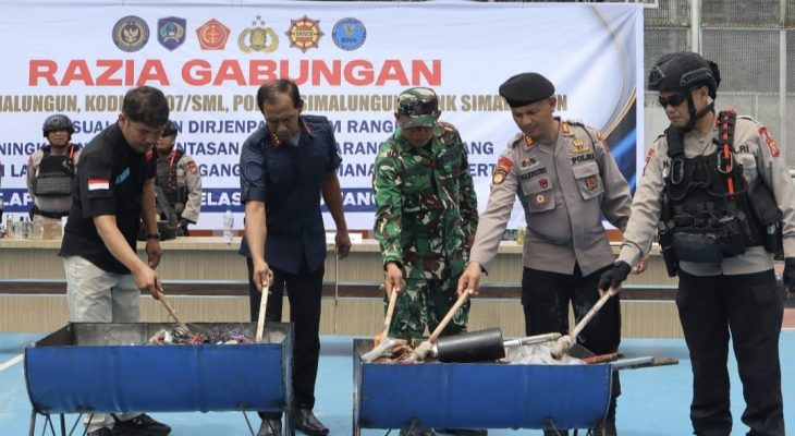 Gandeng Brimob, TNI, Polri dan BNN, Lapas Narkotika Pematangsiantar Gelar Razia dan Tes Urine