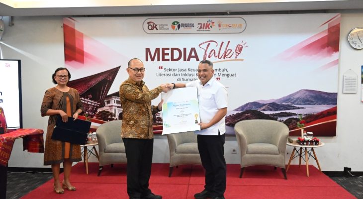 Bank Sumut Raih Penghargaan OJK sebagai Bank Teraktif dalam Program Bank Goes to School