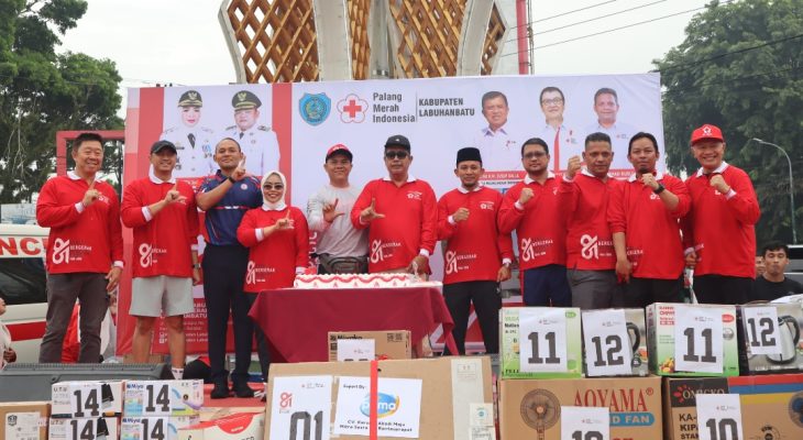 Penry Nababan Raih Penghargaan PMI Labuhanbatu Setelah 25 Kali Donor Darah