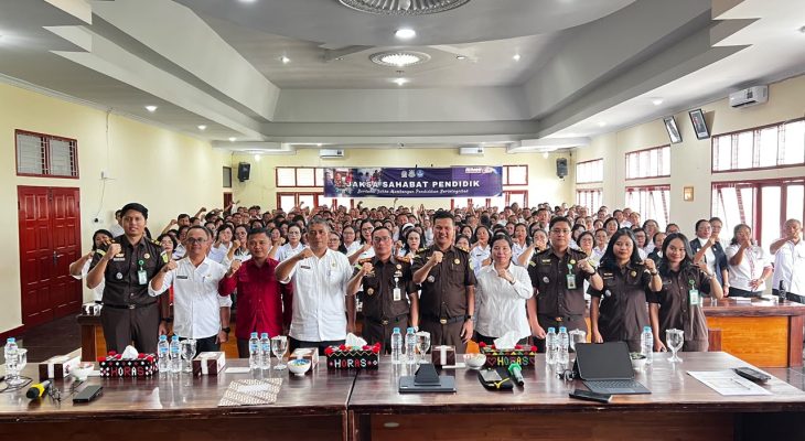Kejari Toba Gelar Jaksa Sahabat Pendidik, Perkuat Transparansi Pengelolaan Dana BOS