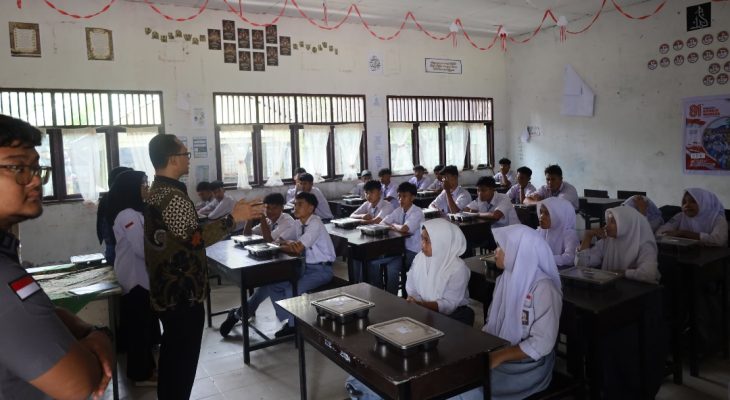 Pastikan Gizi Aman, Wali Kota dan Wakil Wali Kota Tanjungbalai Monitoring Distribusi MBG di SMAN 4