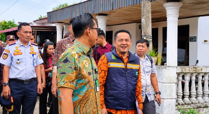 Jhon Ester Lase Dampingi Wali Kota Medan Tinjau Progres Jaringan Distribusi Air Bersih
