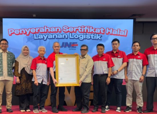 JNE Raih Sertifikasi Halal Logistik dari BPJPH, Perkuat Kepercayaan Pelanggan