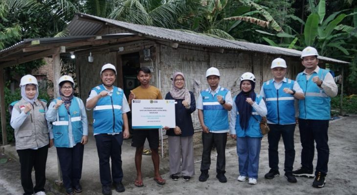 PLN UID Sumut Salurkan Bantuan Listrik Gratis kepada 584 Keluarga Prasejahtera