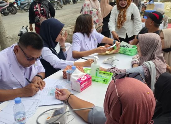 KAI Hadirkan Rail Clinic di Serdang Bedagai, 150 Warga Dapat Layanan Kesehatan Gratis